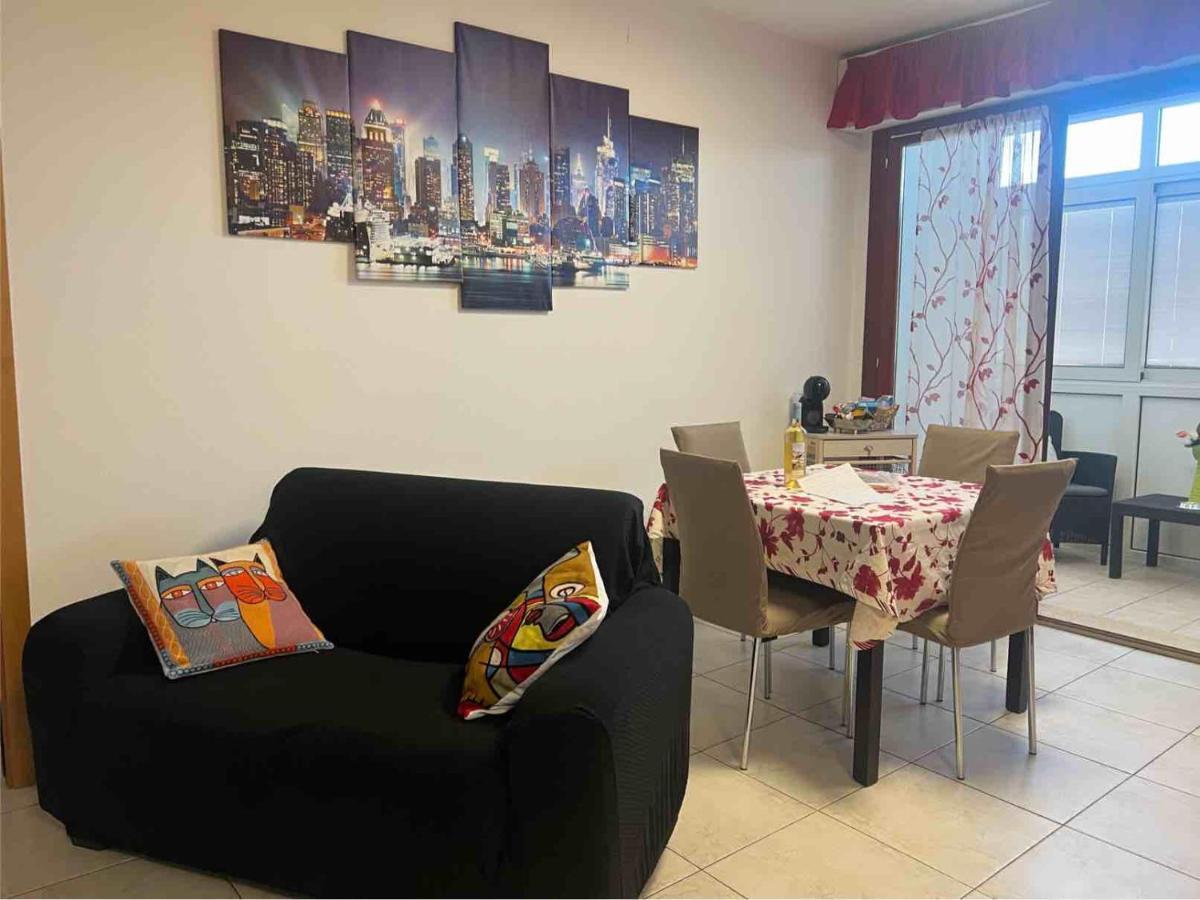 Casa Andrea A 1,5 Km Dal Mare! Apartment Quartu SantʼElena Exterior foto